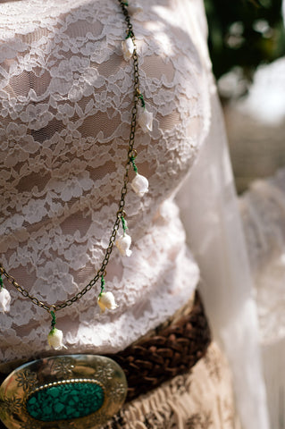 FoxGlove Dream White Flower Necklace