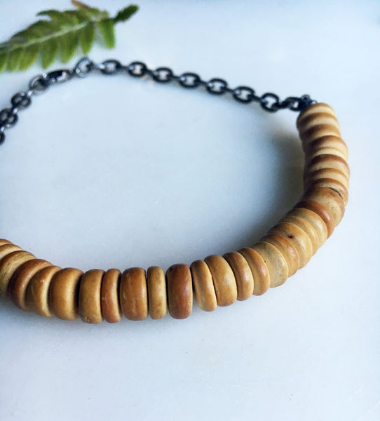 Black and Brown Wooden Necklace, Wood Bead Necklace, Man Necklace, Men's  Jewelry, Surfer Necklace, Necklace for Men - Etsy | Brown beaded necklace, Mens  beaded necklaces, Surfer necklace